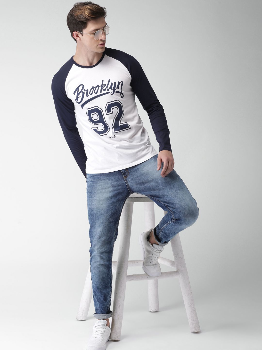 HIGHLANDER Men Blue Tapered Fit Mid-Rise Clean Look Stretchable Cropped Jeans