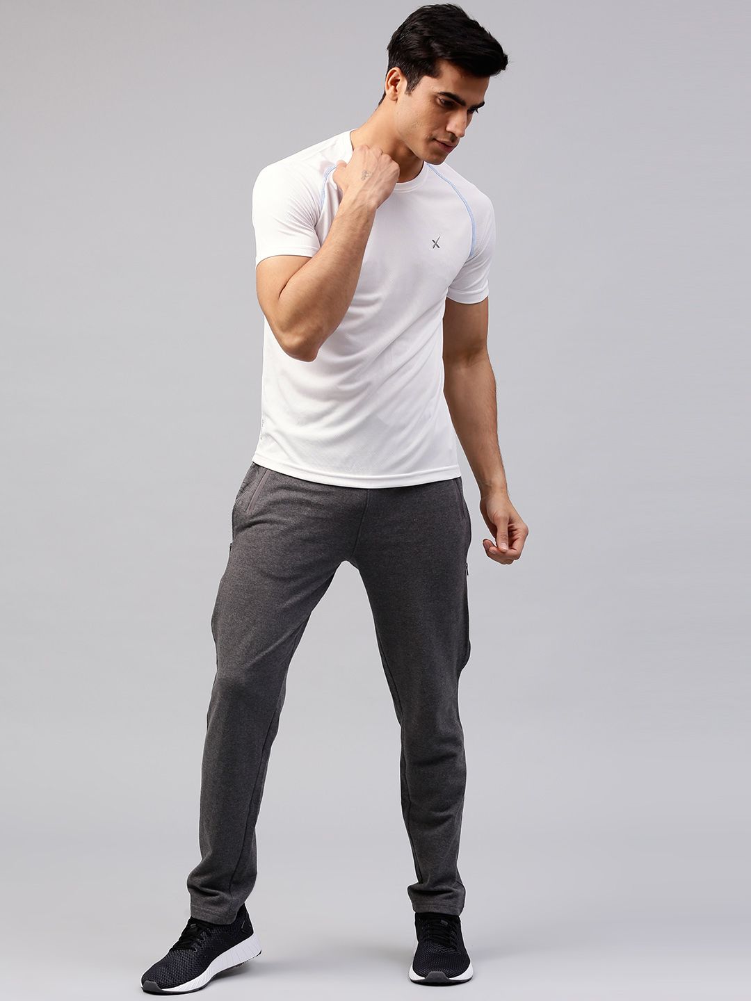 HRX by Hrithik Roshan Men White Slim Advanced Rapid Dry Raglan T-shirt