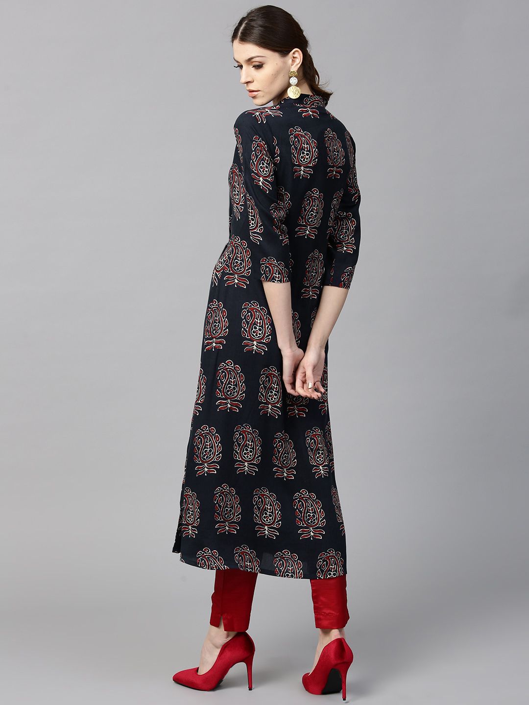 Gerua By Libas Women Navy  Red Printed A-Line Kurta