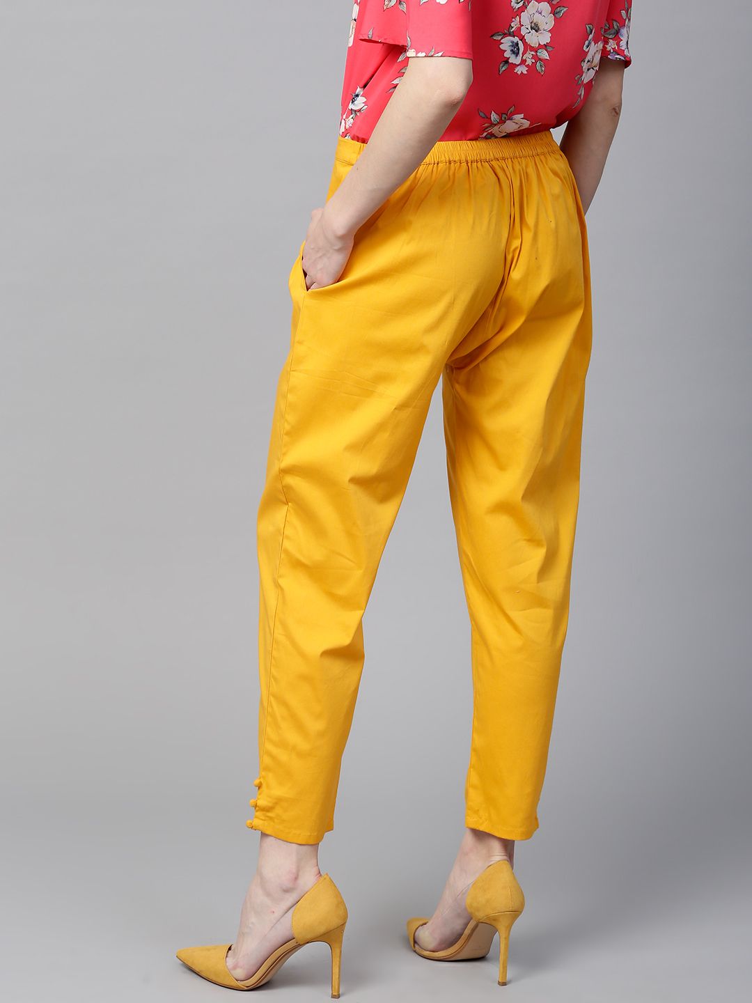 Gerua By Libas Women Mustard Yellow Regular Fit Solid Cropped Trousers