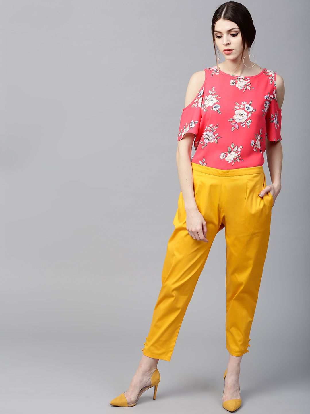 Gerua By Libas Women Mustard Yellow Regular Fit Solid Cropped Trousers