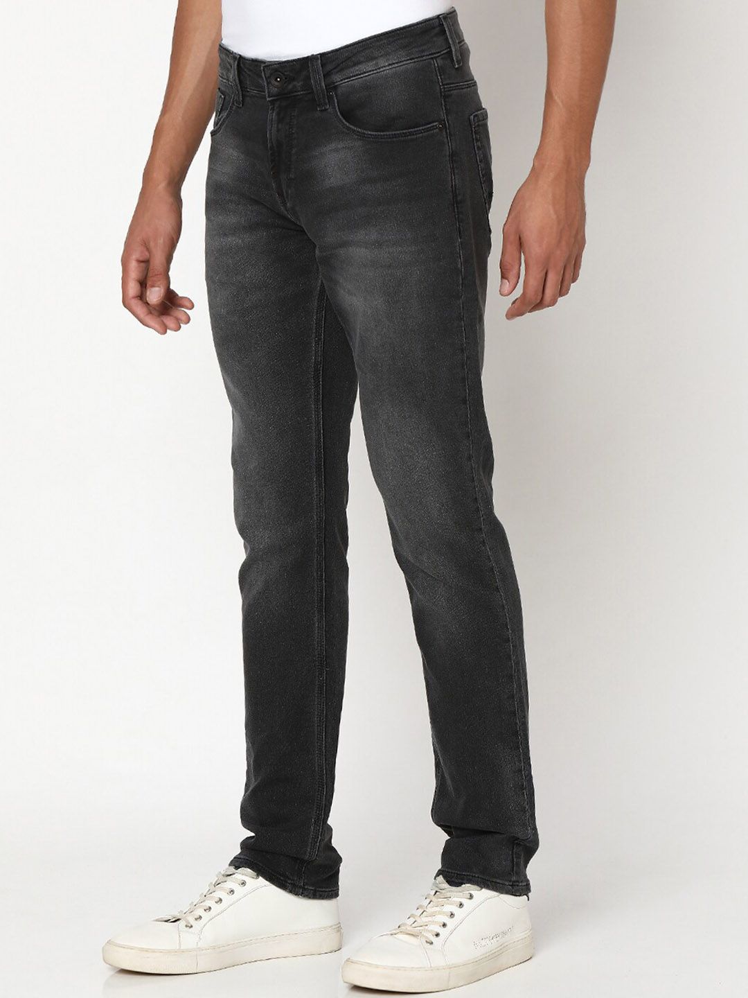 SPYKAR Men Slim Fit Low-Rise Light Fade Dark Shade Clean Look Stretchable Jeans