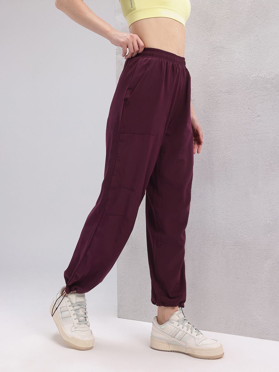 HRX by Hrithik Roshan Women Lifestyle Track pants