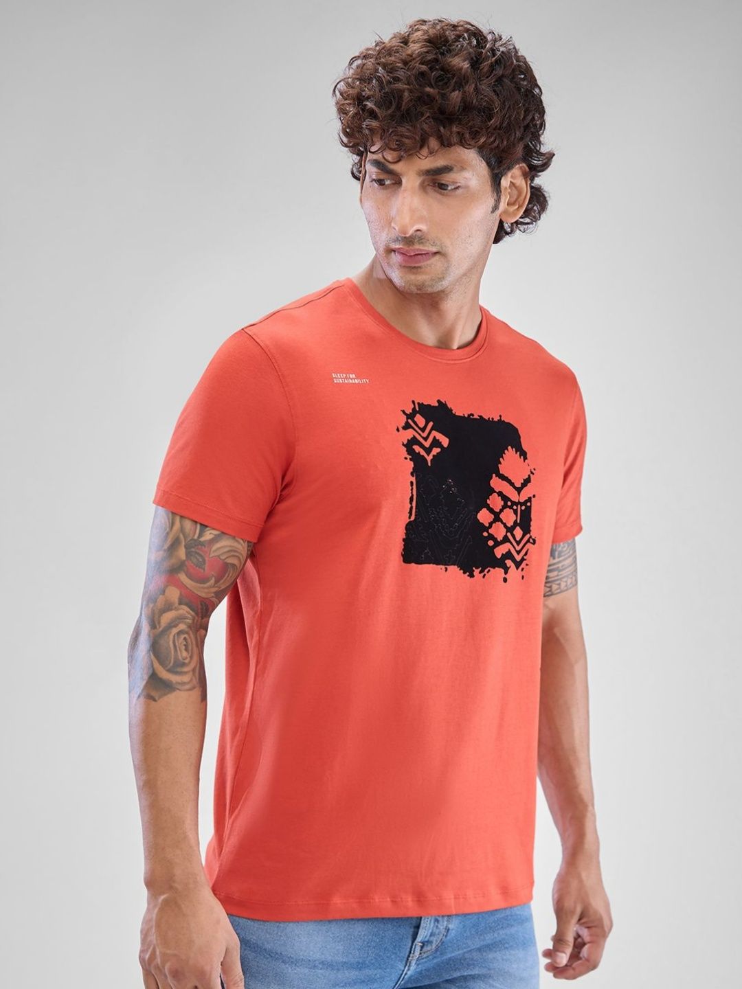 SPYKAR Men Graphic Printed Slim Fit T-shirt