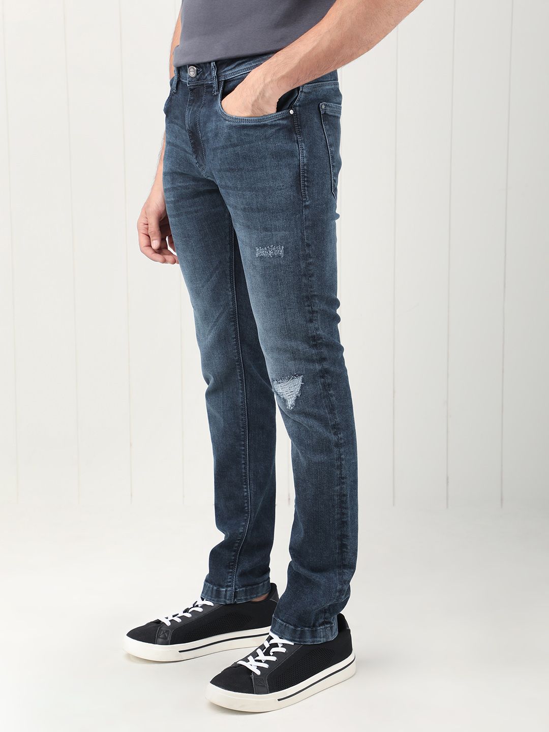RARE RABBIT Men Lormes Slim Fit Cotton Jeans