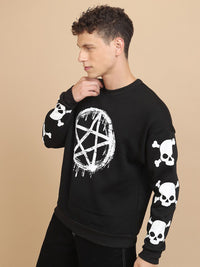 HIGHLANDER Graphic Printed Oversized Pullover Sweatshirt