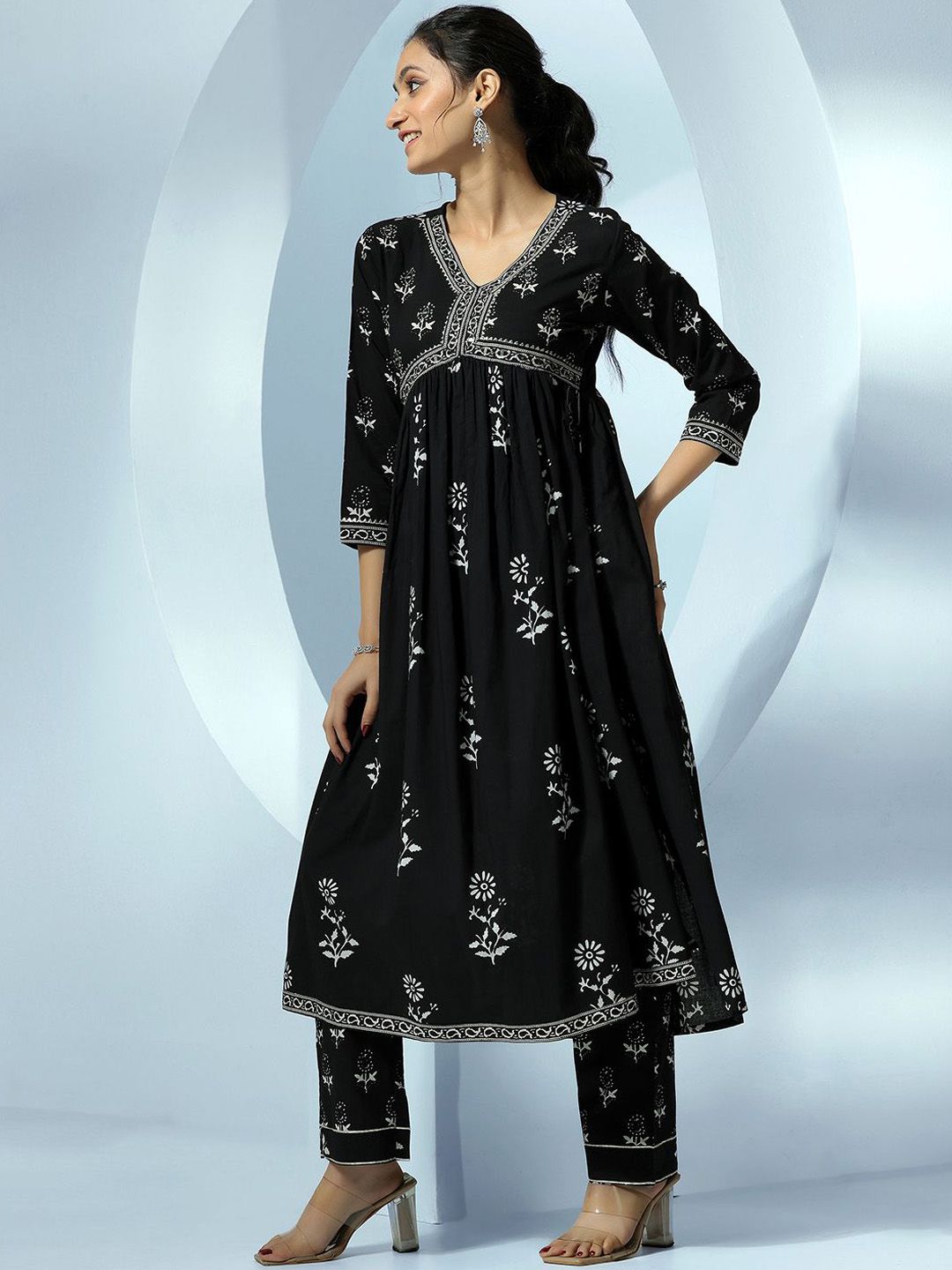 Libas Women Floral Printed Pure Cotton Kurta with Palazzos