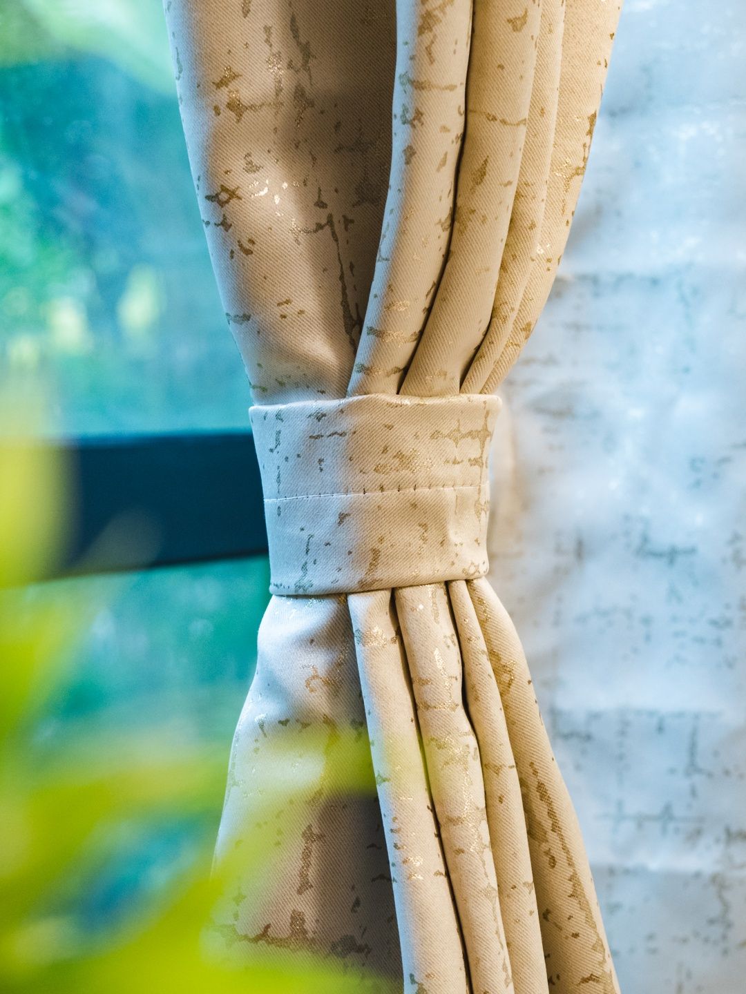 URBAN SPACE Beige & Gold-Toned Black Out Door Curtain