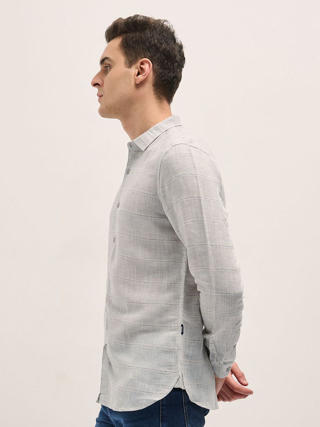 THE BEAR HOUSE Men Spread Collar Horizontal Striped Slim Fit Casual Shirt