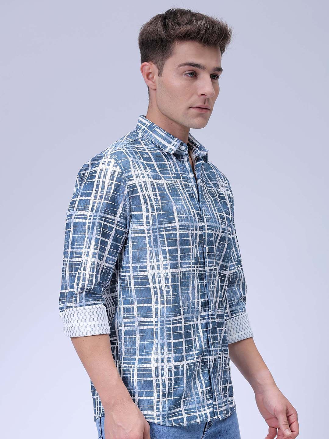 The Indian Garage Co Men Relaxed Fit Spread Collar Checked Casual Shirt