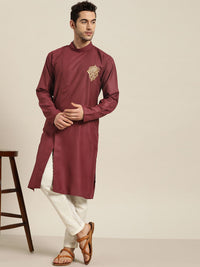 SOJANYA Men Maroon Solid Pure Cotton Kurta