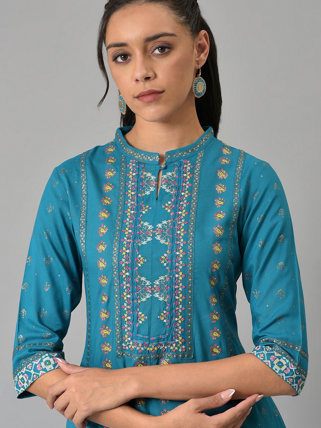 W Women Geometric Printed Panelled Kurta with Palazzos