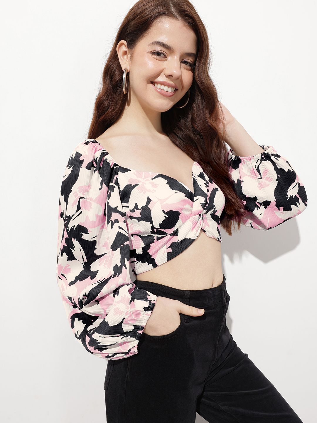 DressBerry Floral Bae Smocked with a Twist Crop Top