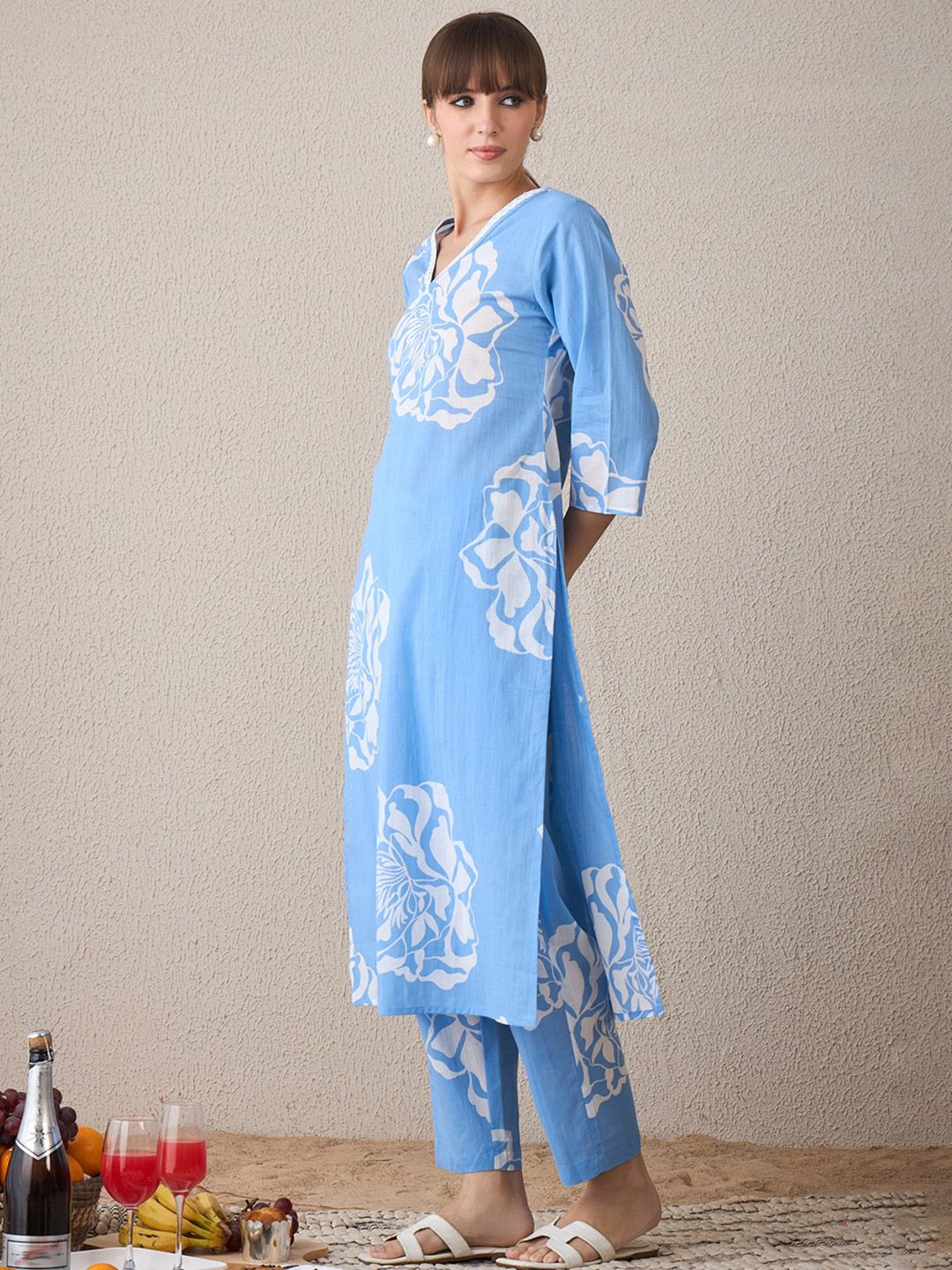 Indo Era Floral Printed V-Neck Pure Cotton Straight Kurta With Trousers