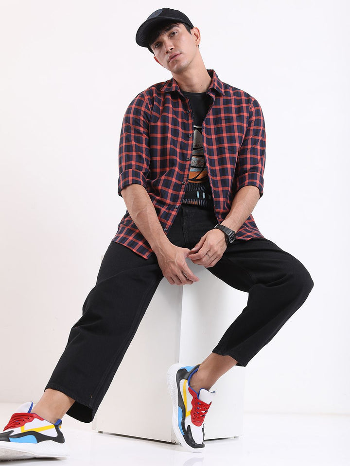 HIGHLANDER Slim Fit Tartan Checks Casual Shirt