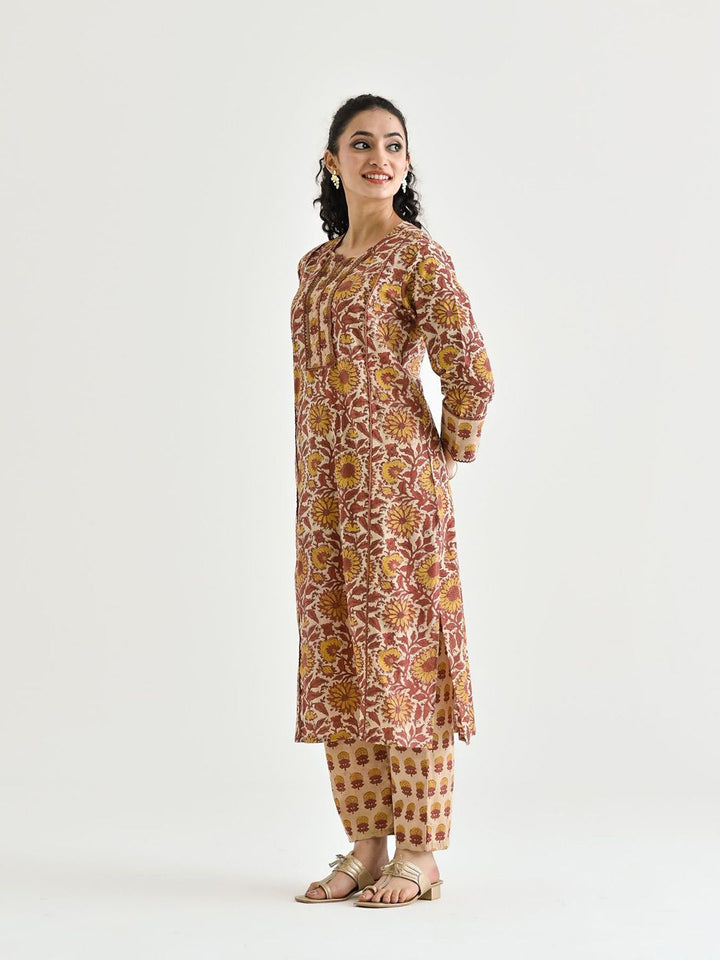 Rustorange Women Floral Printed Keyhole Neck Kurta