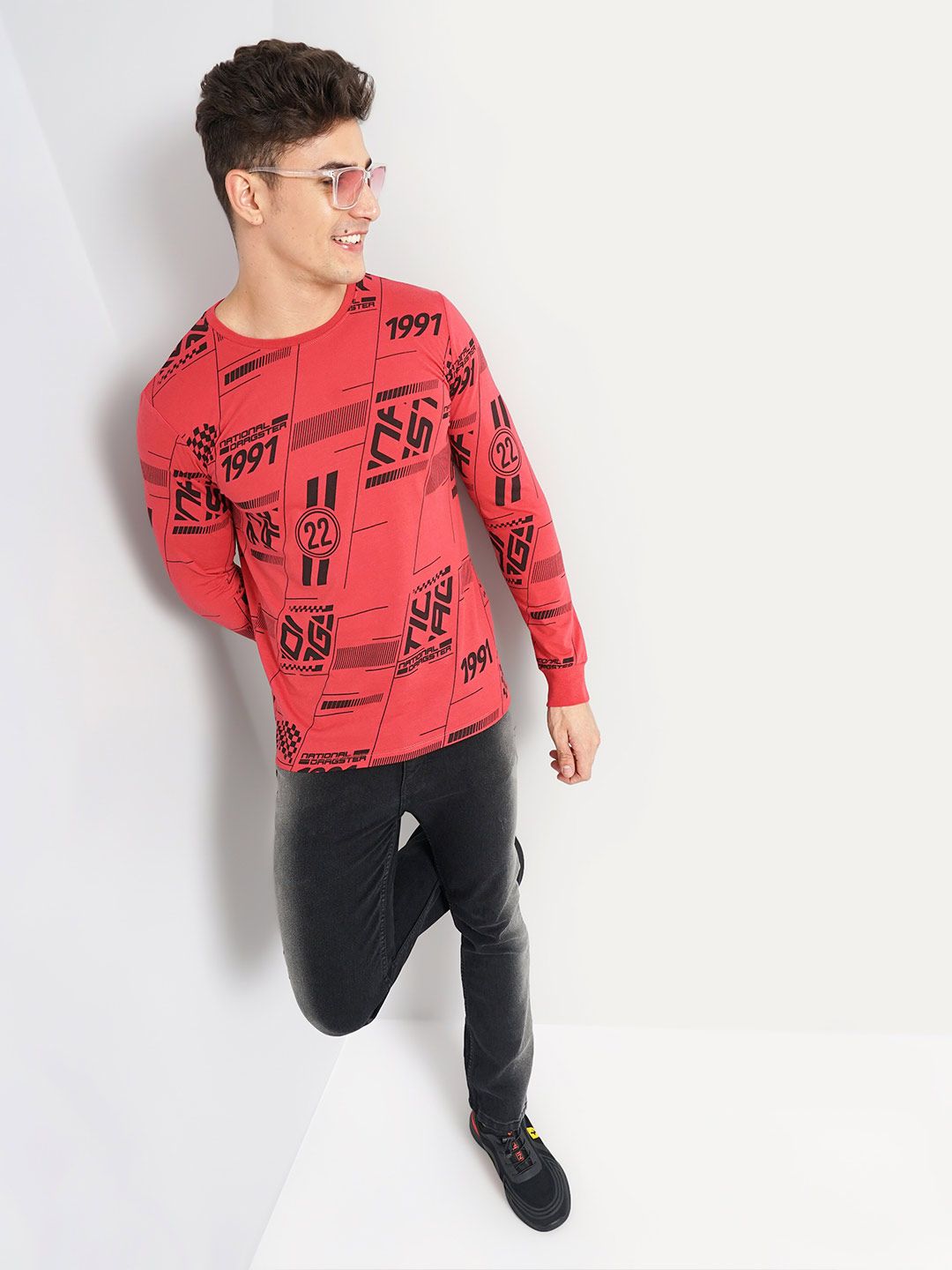 The Indian Garage Co Typography Printed Round Neck T-shirt