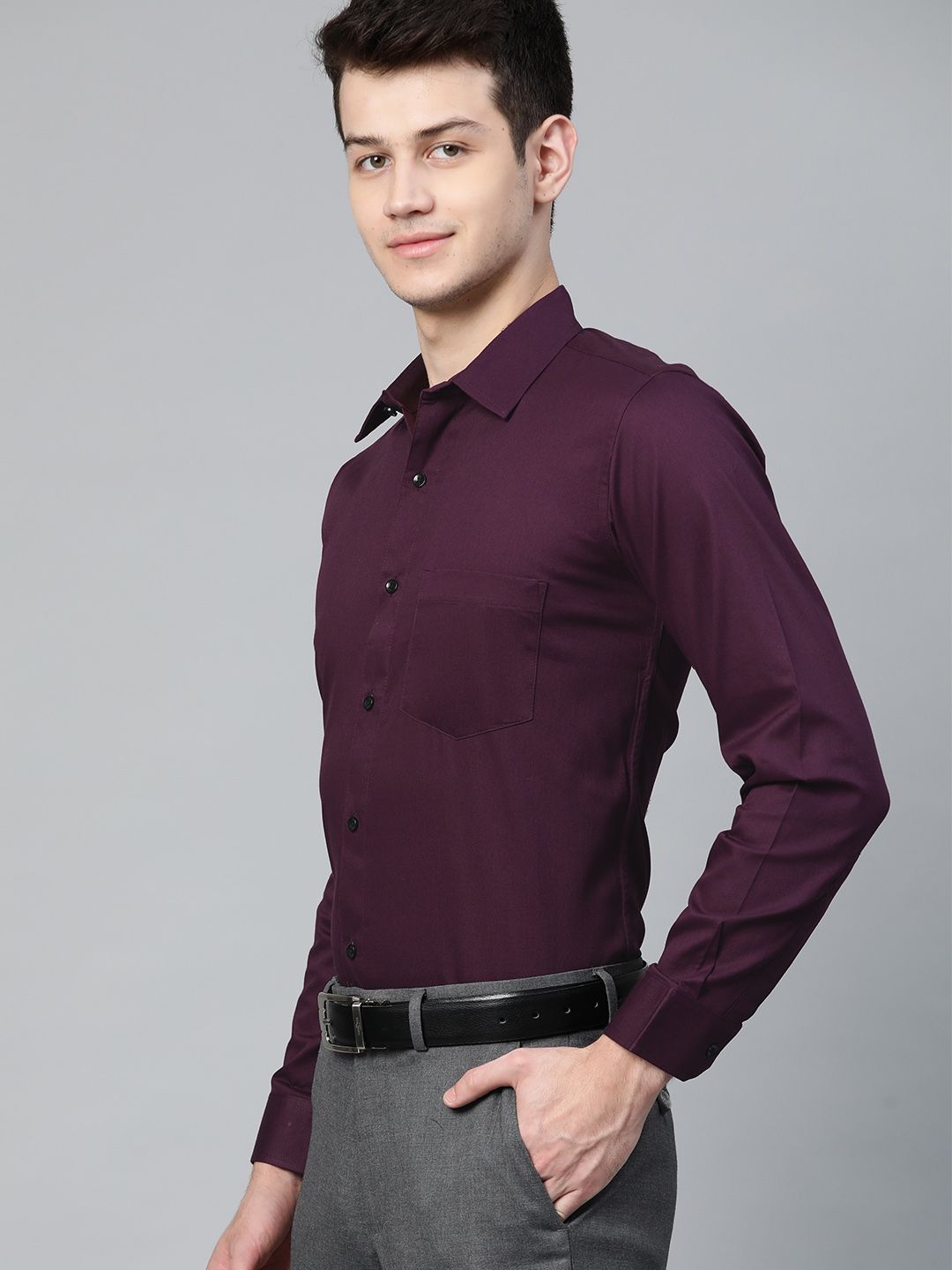 DENNISON Men Purple Smart Slim Fit Solid Twill Formal Shirt