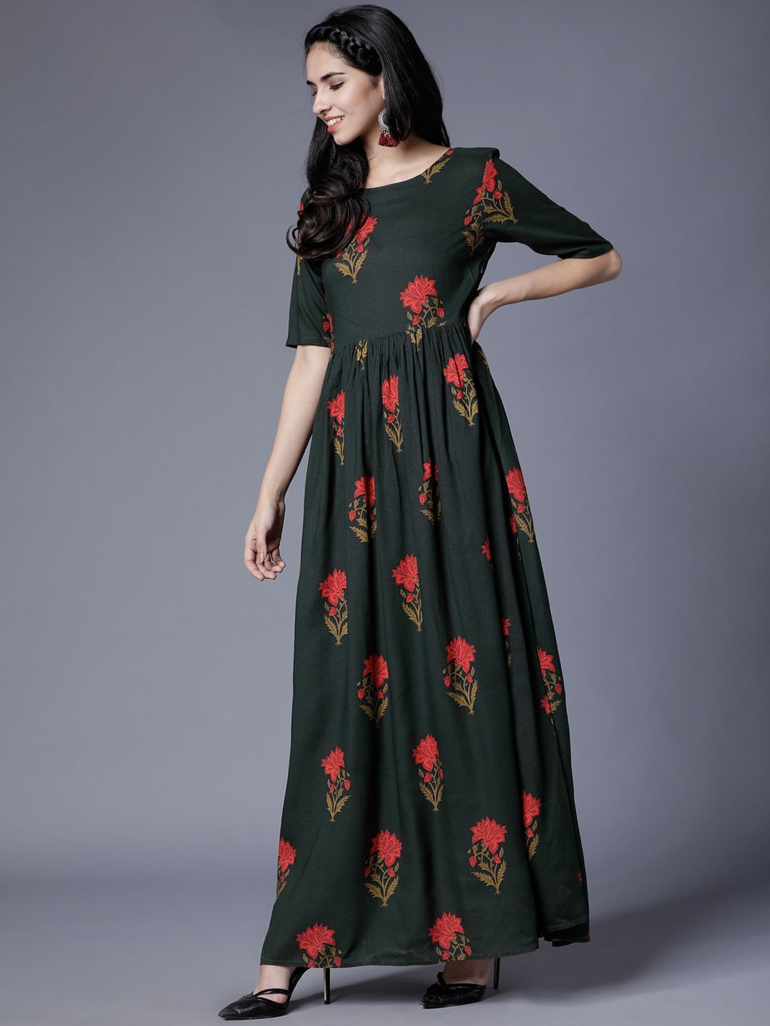 Vishudh Women Olive Green Printed Maxi Dress