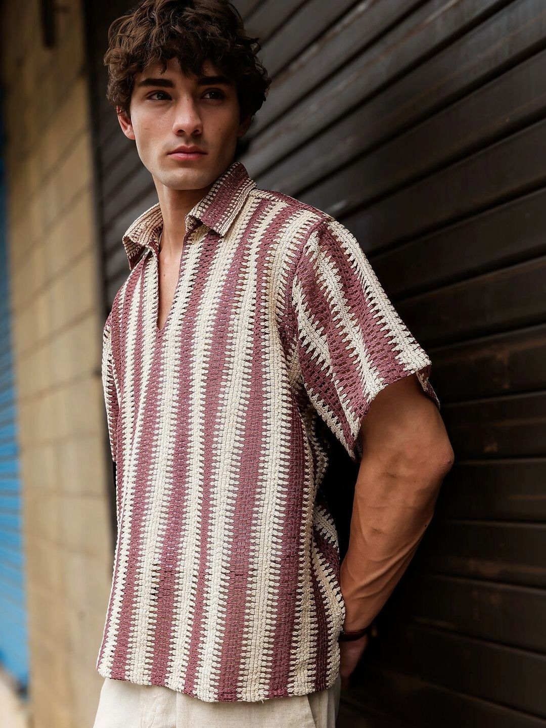 Baju Kasual Berjalur Klasik Lelaki Eszett