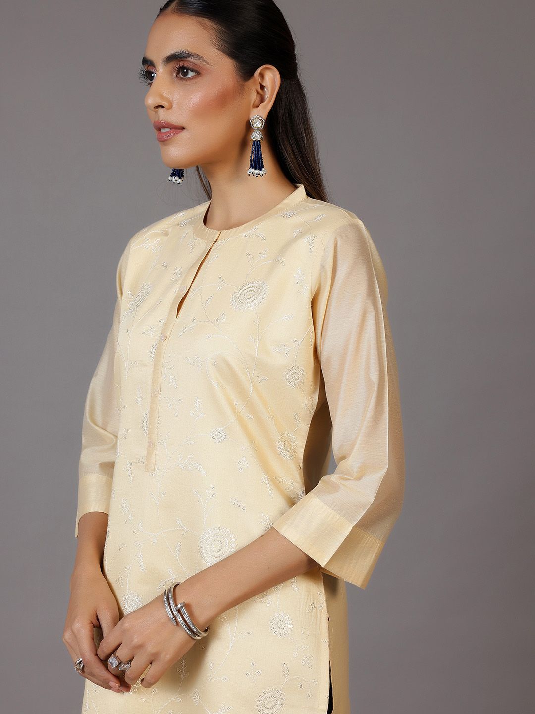Libas Ethnic Motifs Embroidered Thread Work Kurta