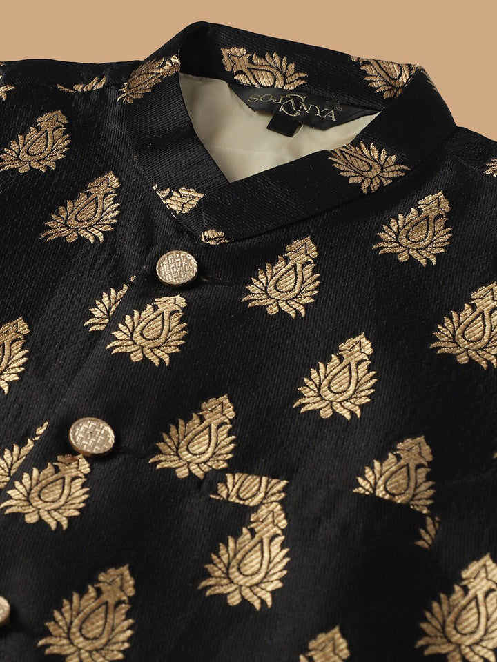 SOJANYA Ethnic Motifs Embroidered Kurta with Churidar & Nehru Jacket