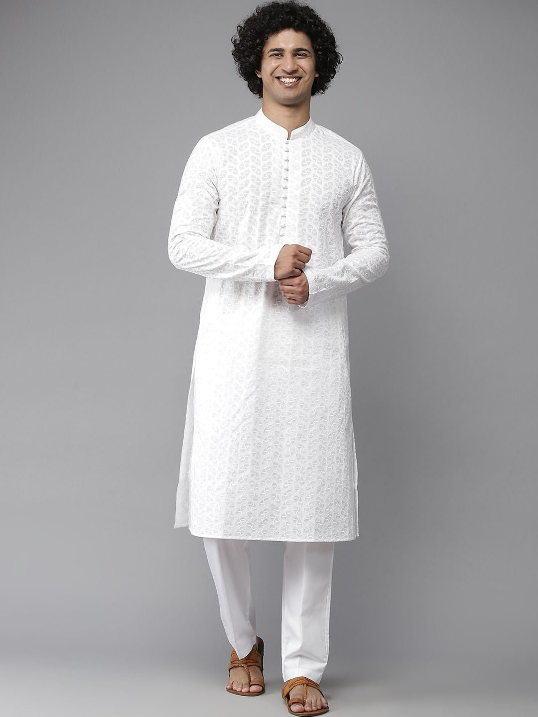 See Designs Men White Geometric Embroidered Chikankari Pure Cotton Kurta