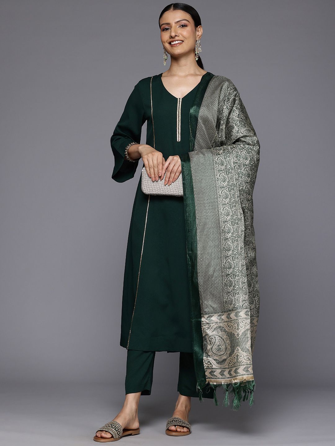 Varanga Panelled Gotta Patti Silk Crepe Kurta With Trousers & Dupatta