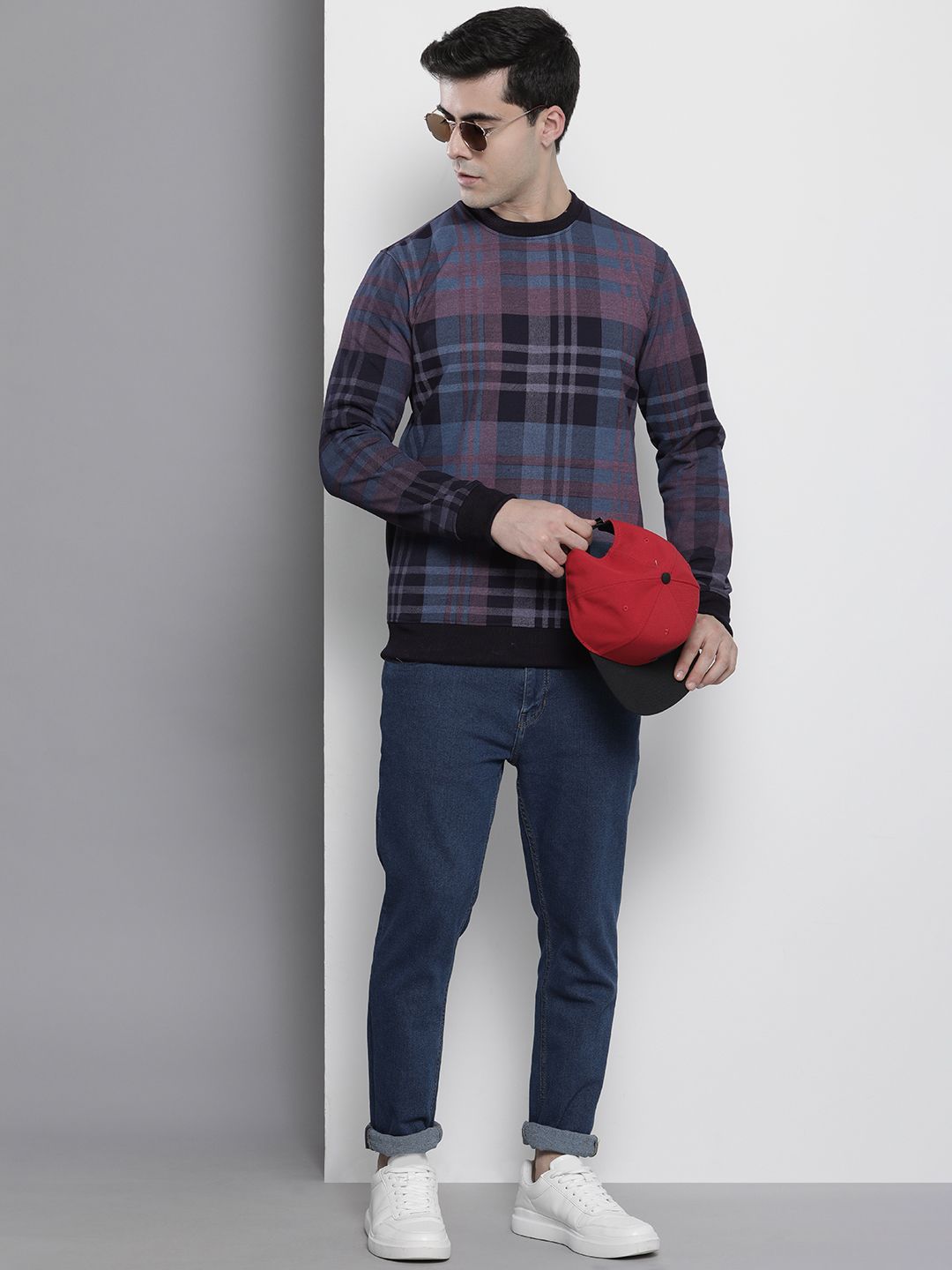 The Indian Garage Co Men Navy Blue & Pink Checked Sweatshirt