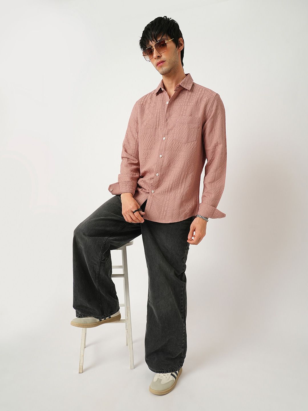 VASTRADO Men Classic Cutaway Collar Textured Slim Fit Casual Shirt