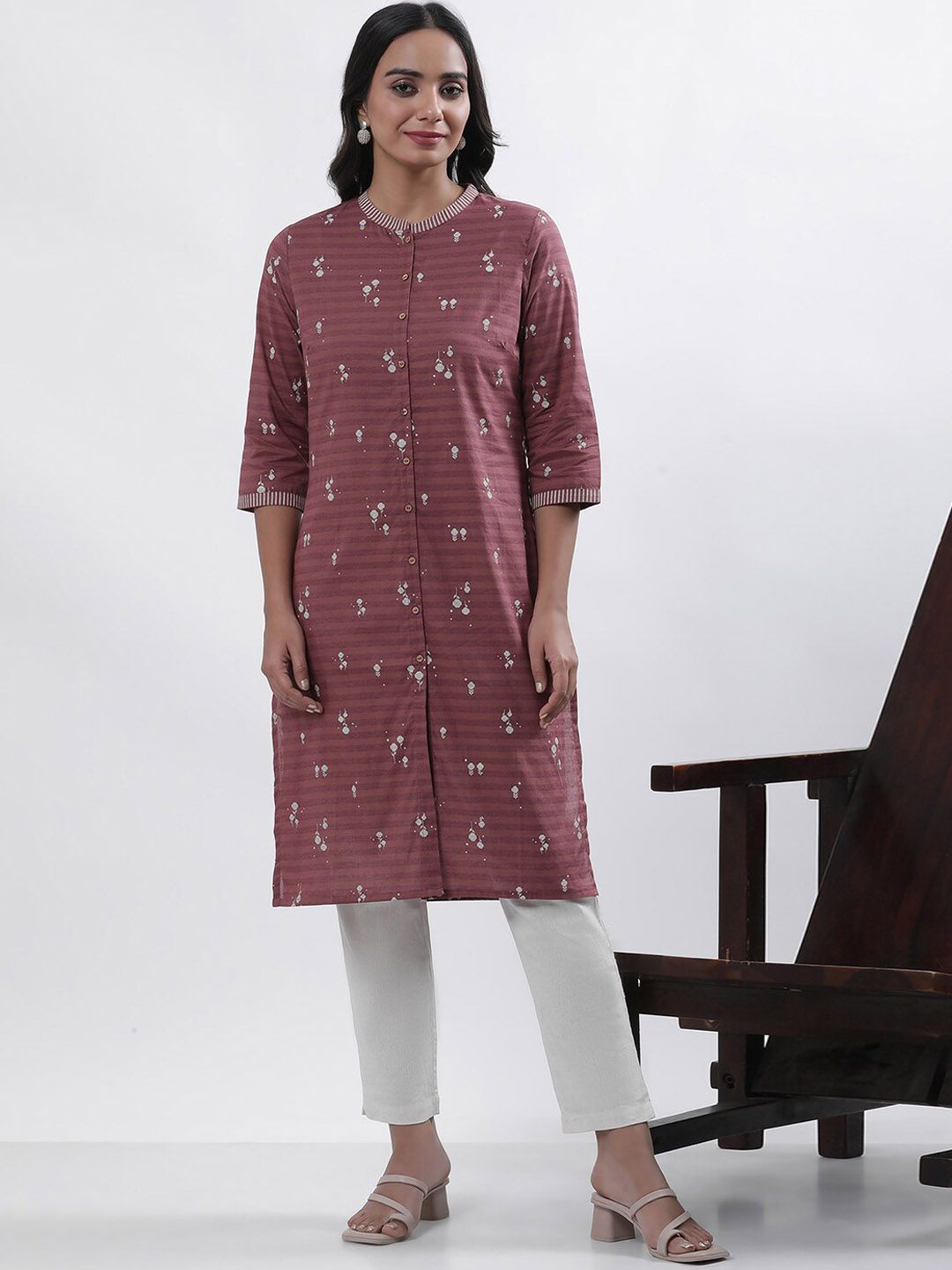 W Floral Printed Regular Pure Cotton Kurta with Trouser