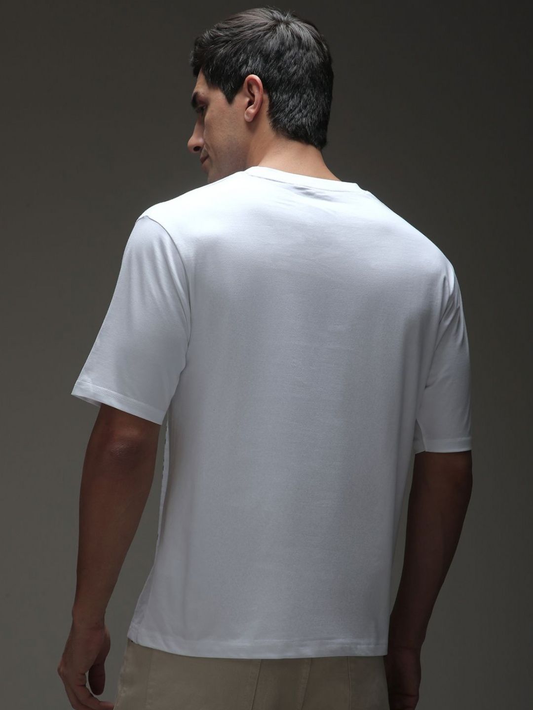 Difference of Opinion Men Graphic Printed Round Neck Cotton T-shirt