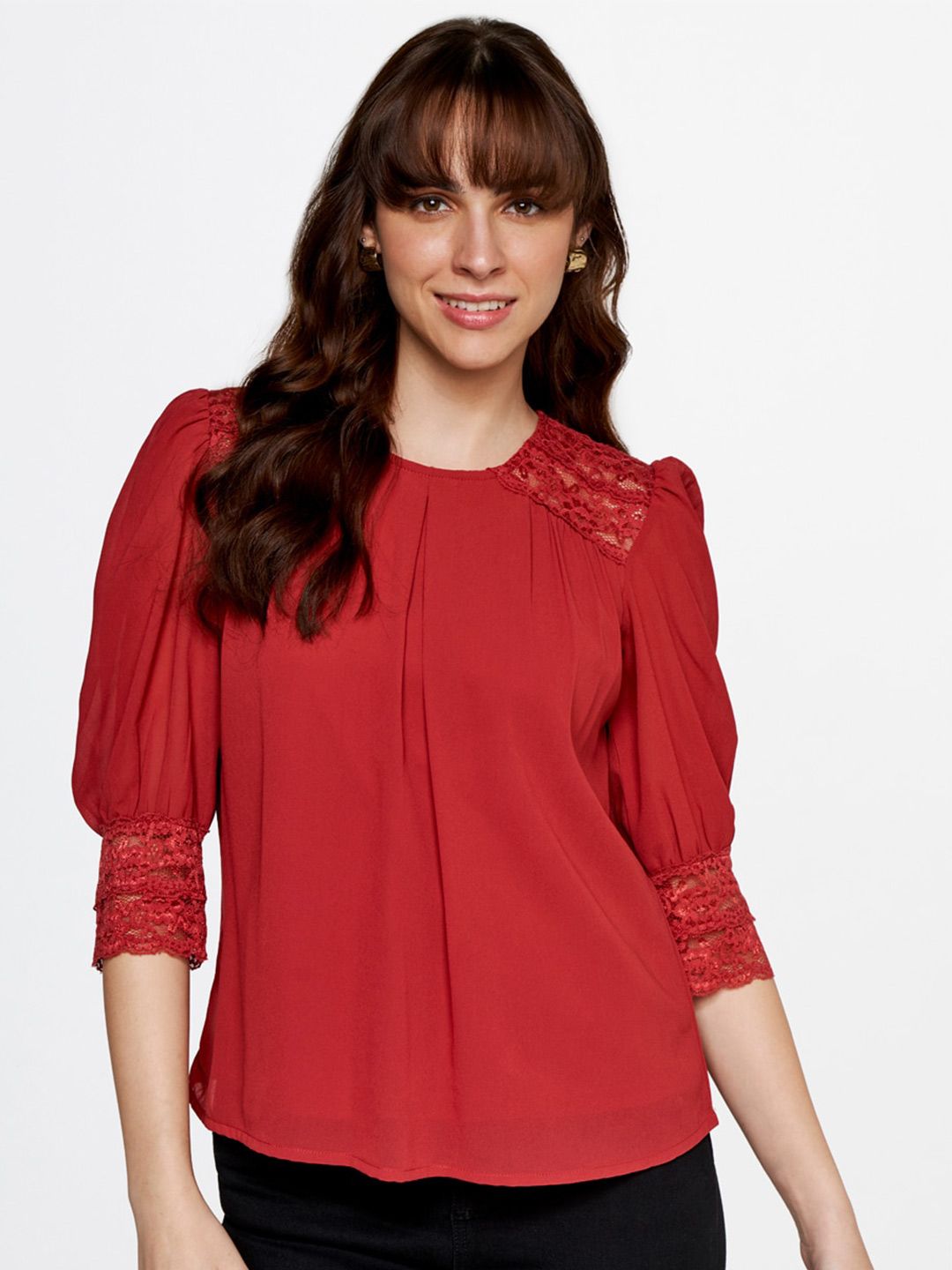 AND Round Neck Puff Sleeve Top