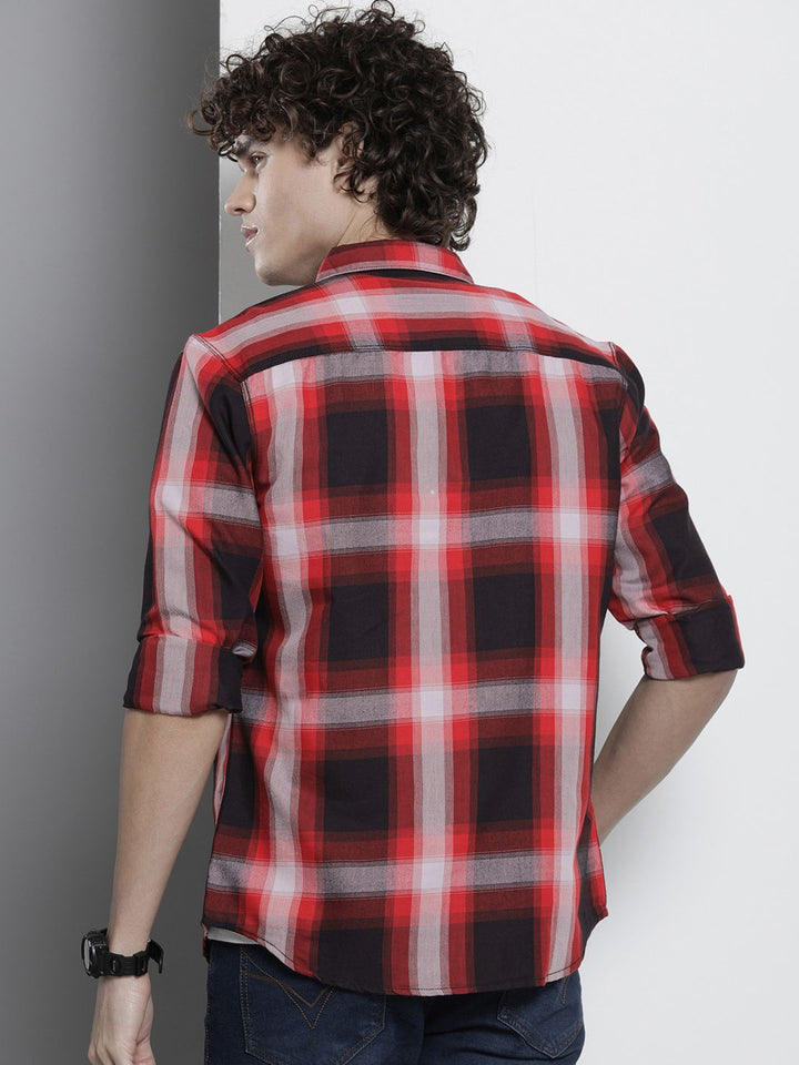 The Indian Garage Co Men Comfort Checked Casual Shirt
