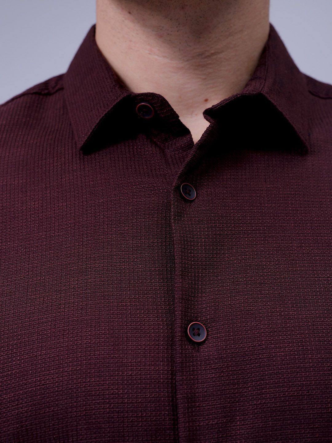 The Indian Garage Co Men Slim Fit Spread Collar Solid Casual Shirt