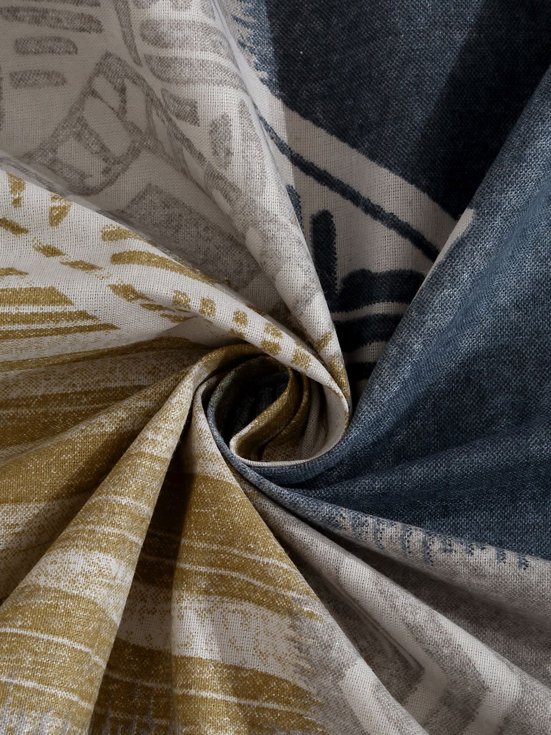 KLOTTHE Grey Geometric Printed Pure Cotton Fitted 400 TC Single Bedsheet With Pillow Cover