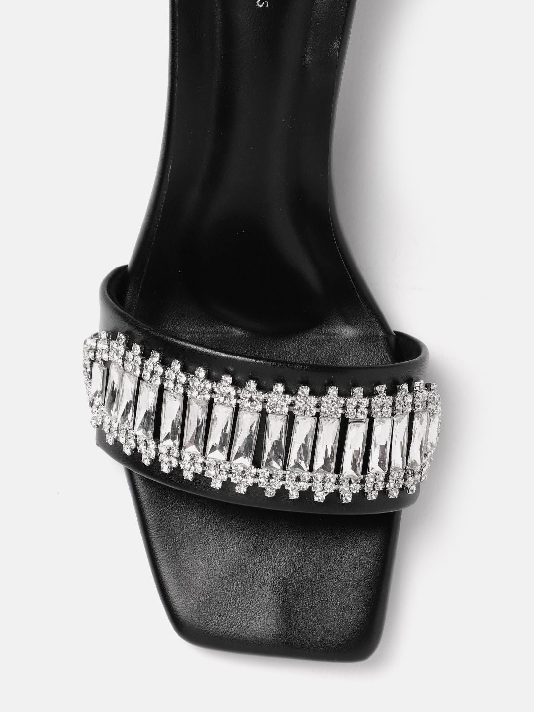 Lino Perros Embellished Party Slim Heels