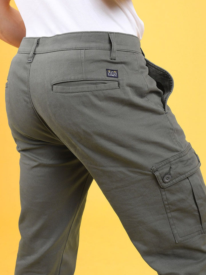 The Indian Garage Co Men Grey Slim Fit Cargo Joggers