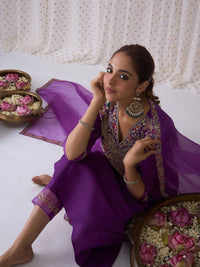Indo Era Floral Embroidered V-Neck Liva Kurta with Trousers & Dupatta