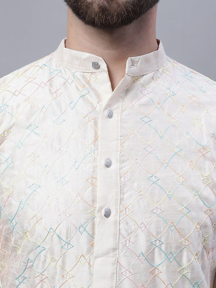 SOJANYA Embroidered Thread Work Kurta With Churidar With Nehru Jacket