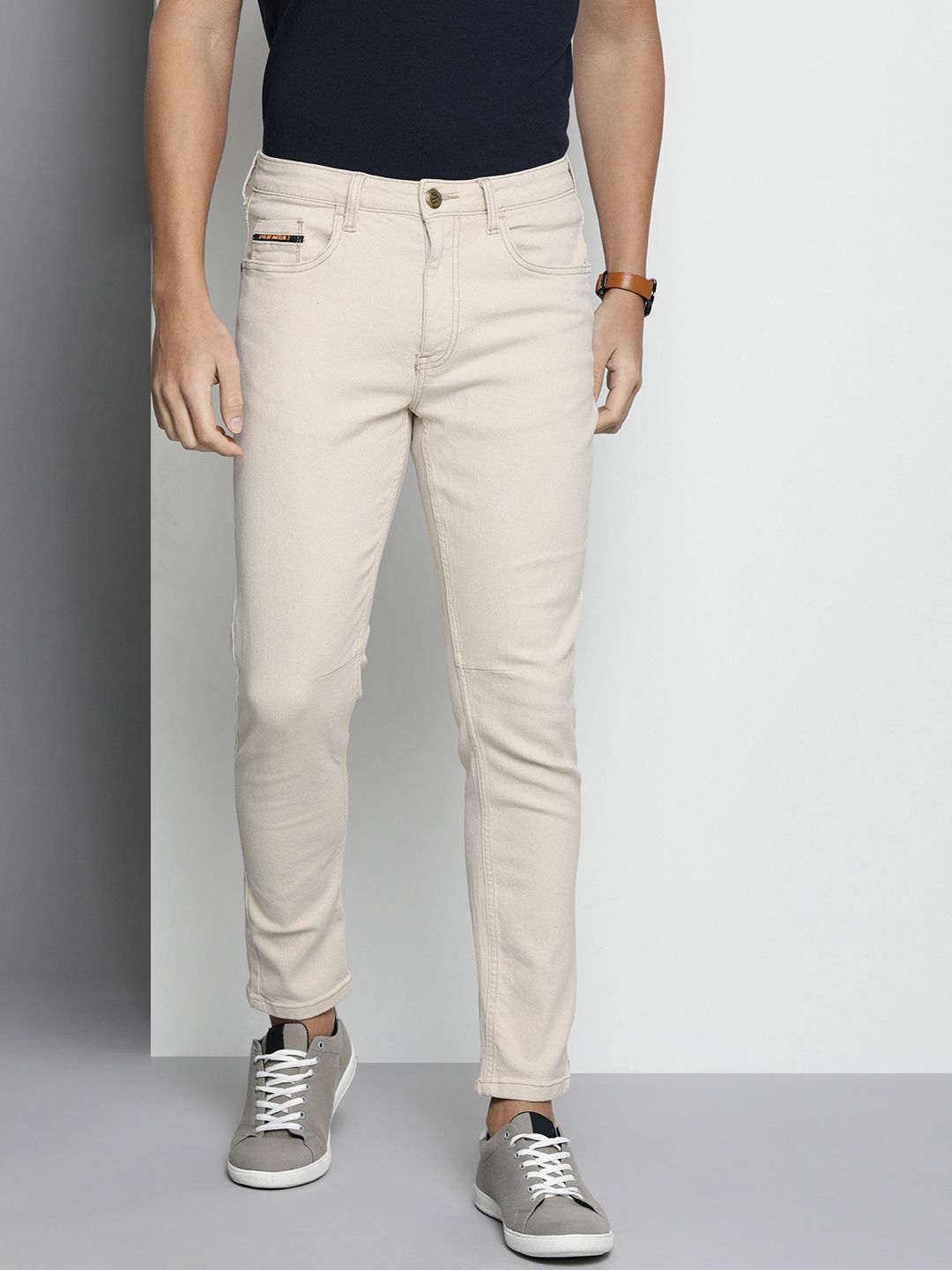 The Indian Garage Co Men Carrot fit Jeans