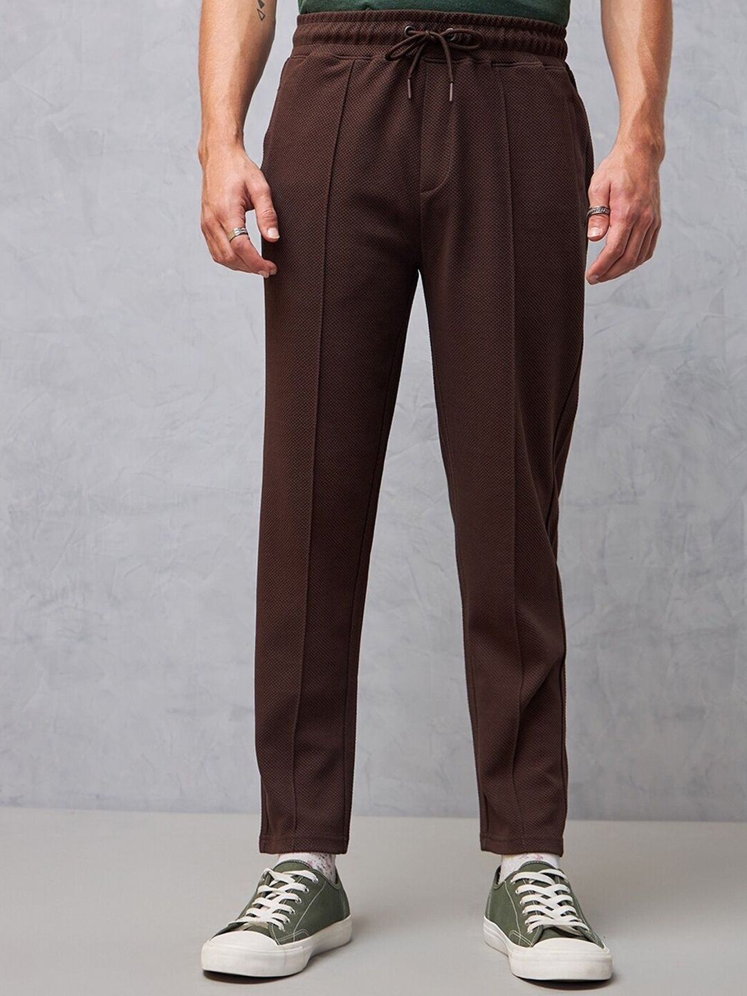 Bewakoof Men Track Pants