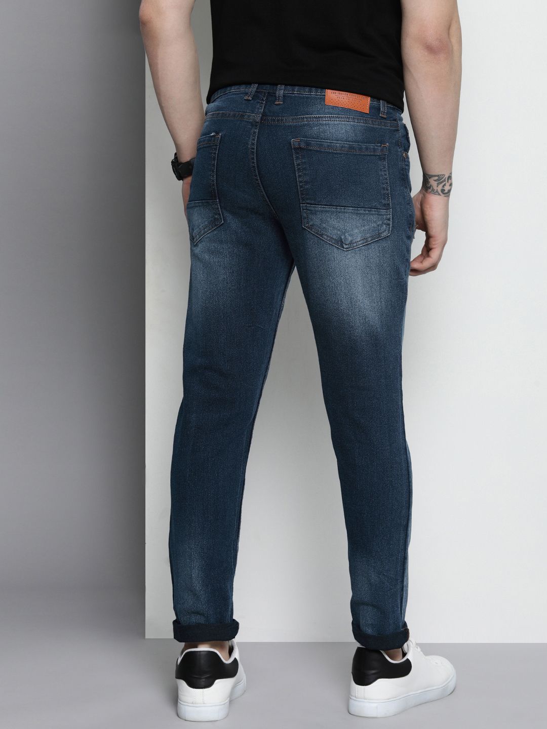 The Indian Garage Co Men Carrot Fit Low Distress Light Fade Jeans