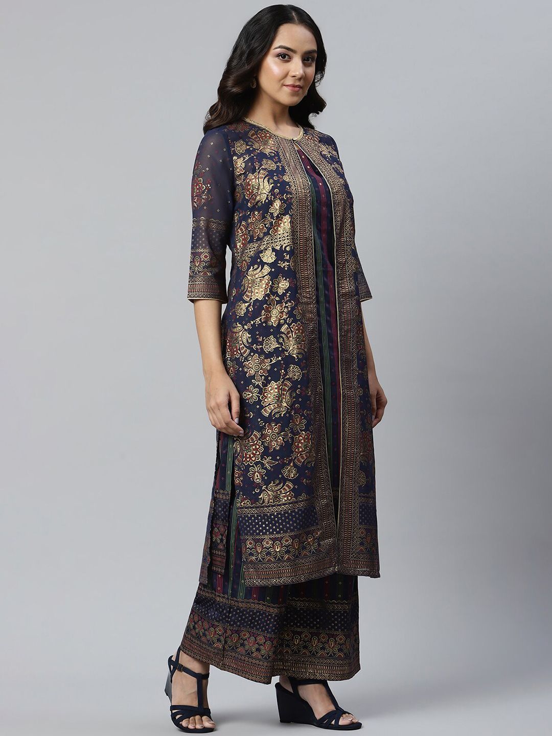 AURELIA Women Blue Printed Pleated Kurta with Palazzos