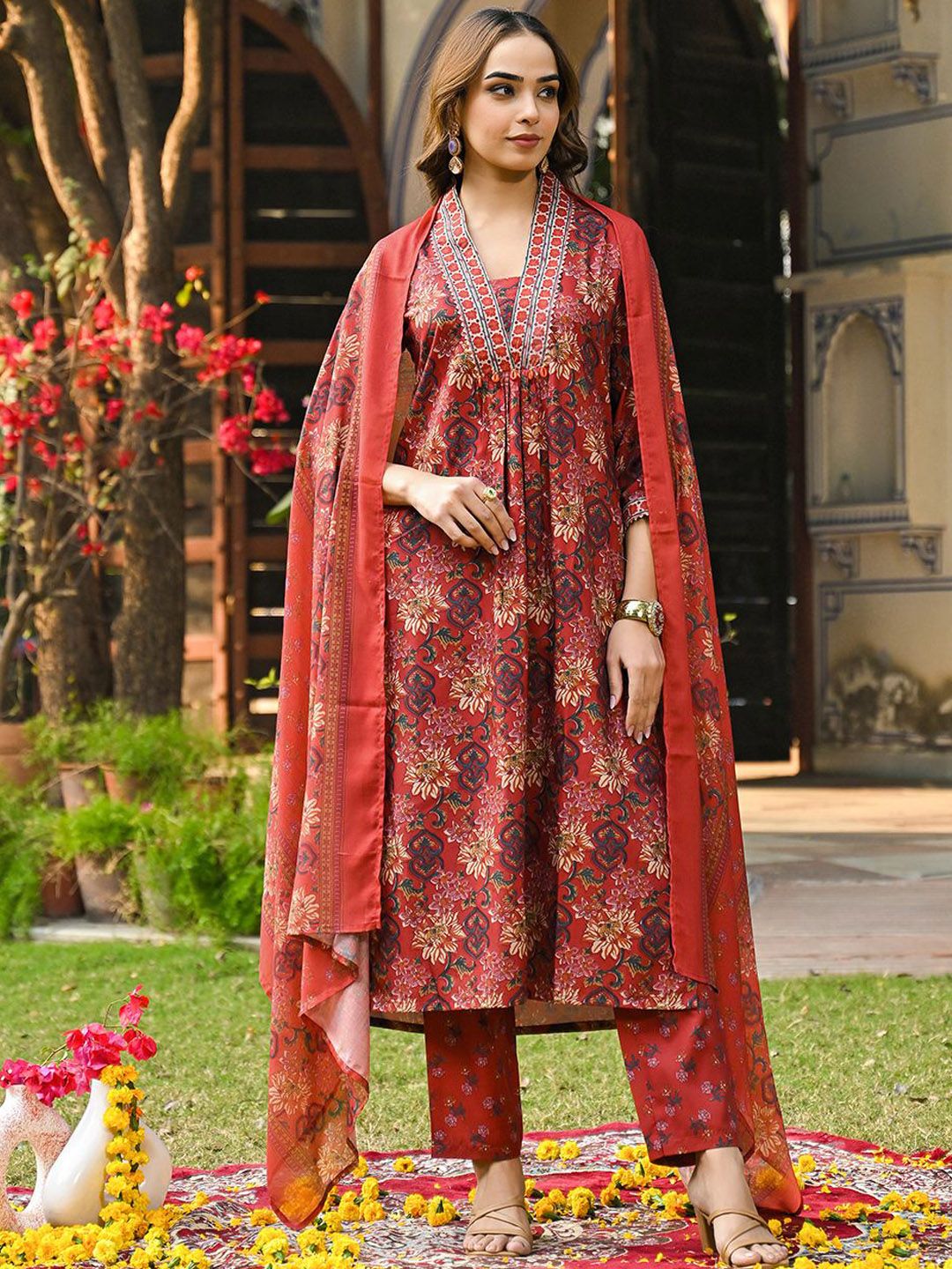KALINI Women Floral Printed Regular Kurta with Trousers & With Dupatta