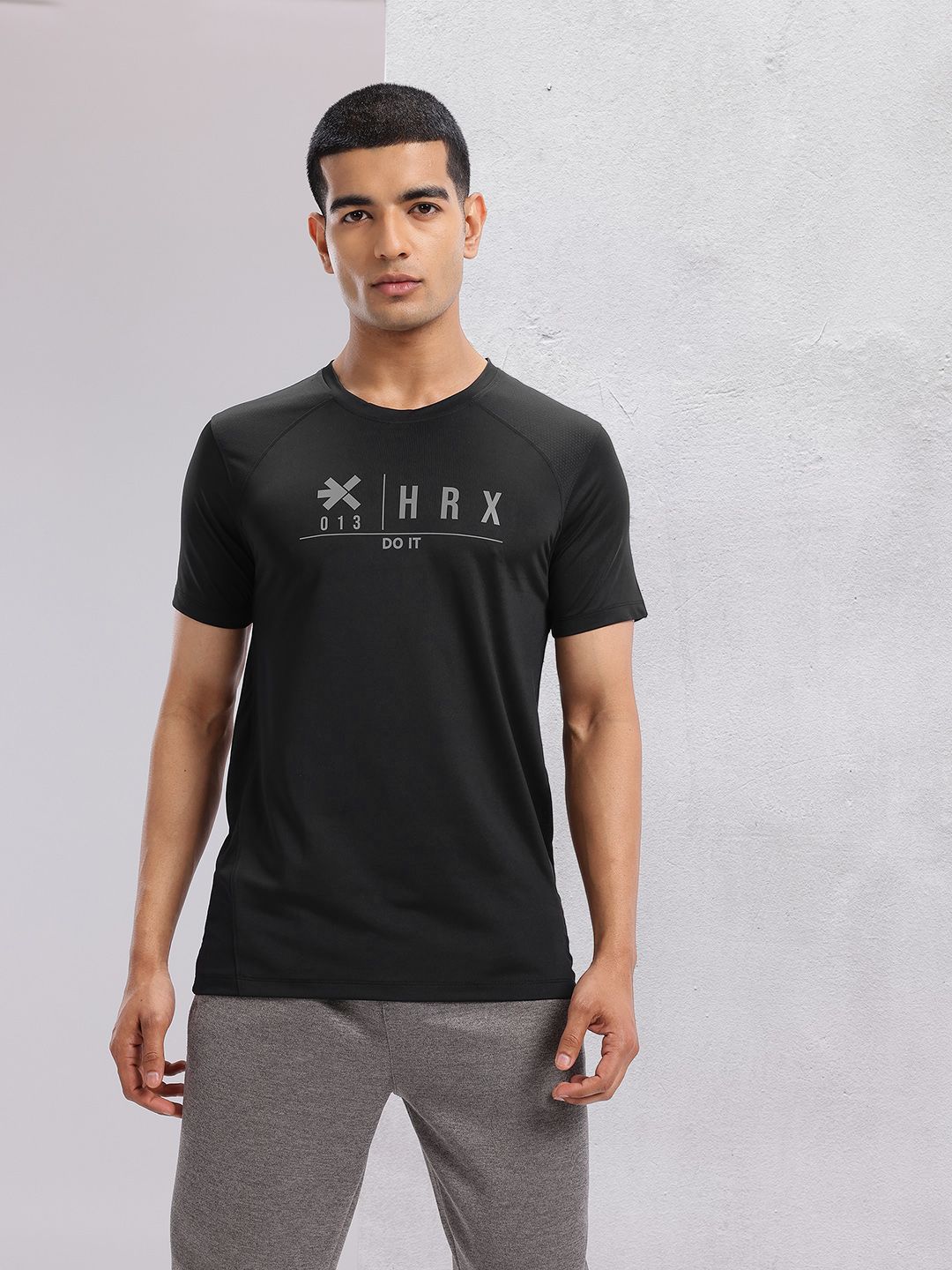 HRX by Hrithik Roshan Brand Logo Printed Raglan Sleeves Rapid-Dry Training T-shirt