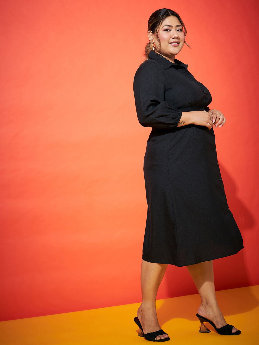 SASSAFRAS Curve Plus Size Black Shirt Style Midi Dress
