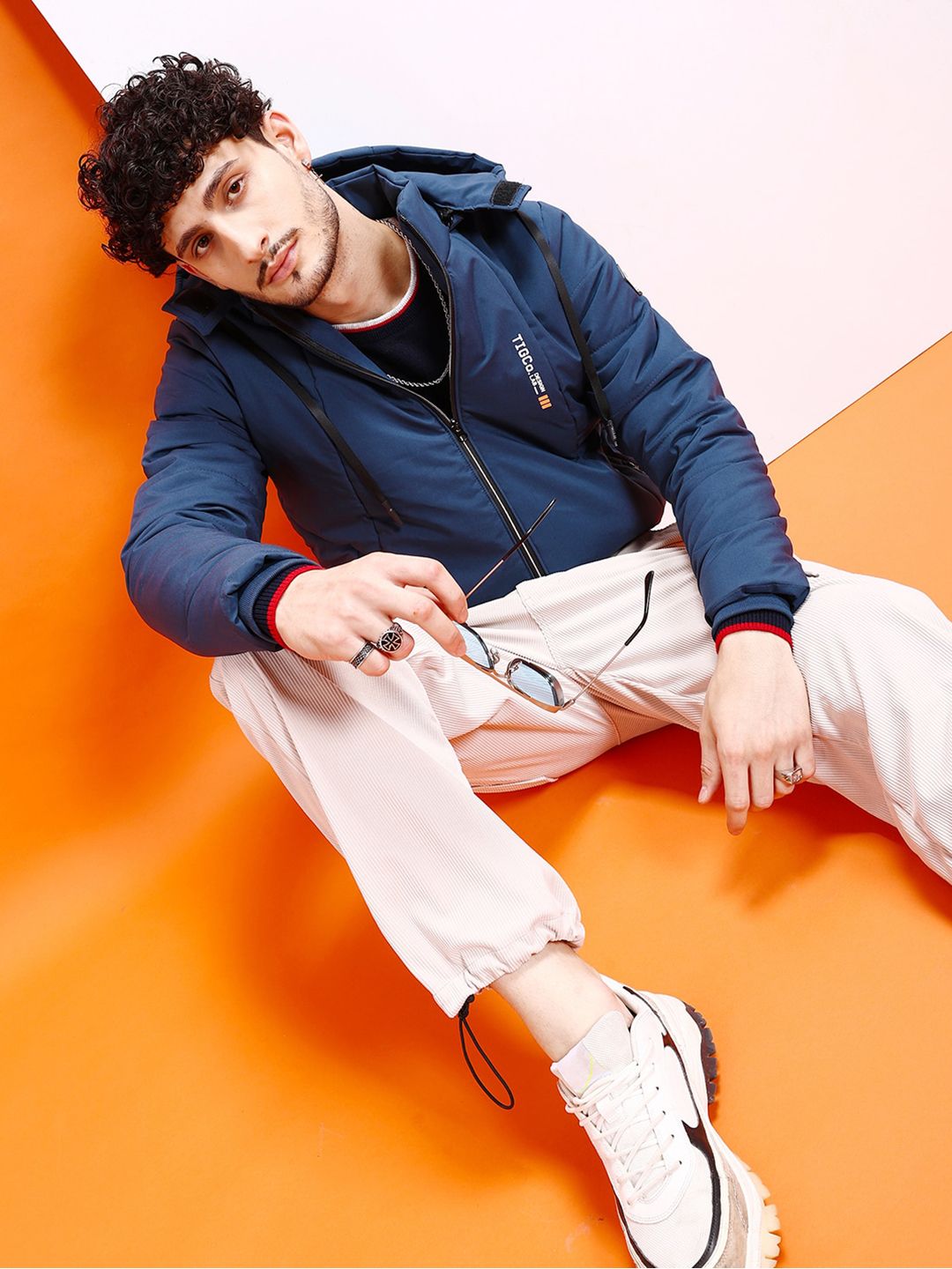 The Indian Garage Co Men Colourblock Hooded Puffer Jacket