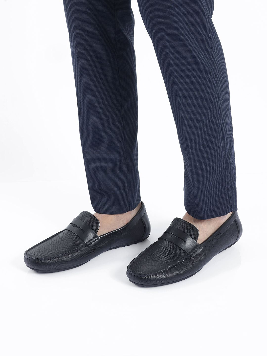RARE RABBIT Men Saffian Textured Leather Formal Loafers