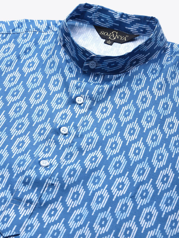 SOJANYA Men Blue & White Geometric Printed Straight Pure Cotton Kurta